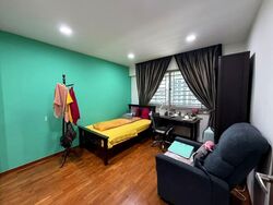 Blk 894 TAMPINES GROVE (Tampines), HDB Executive #601302271
